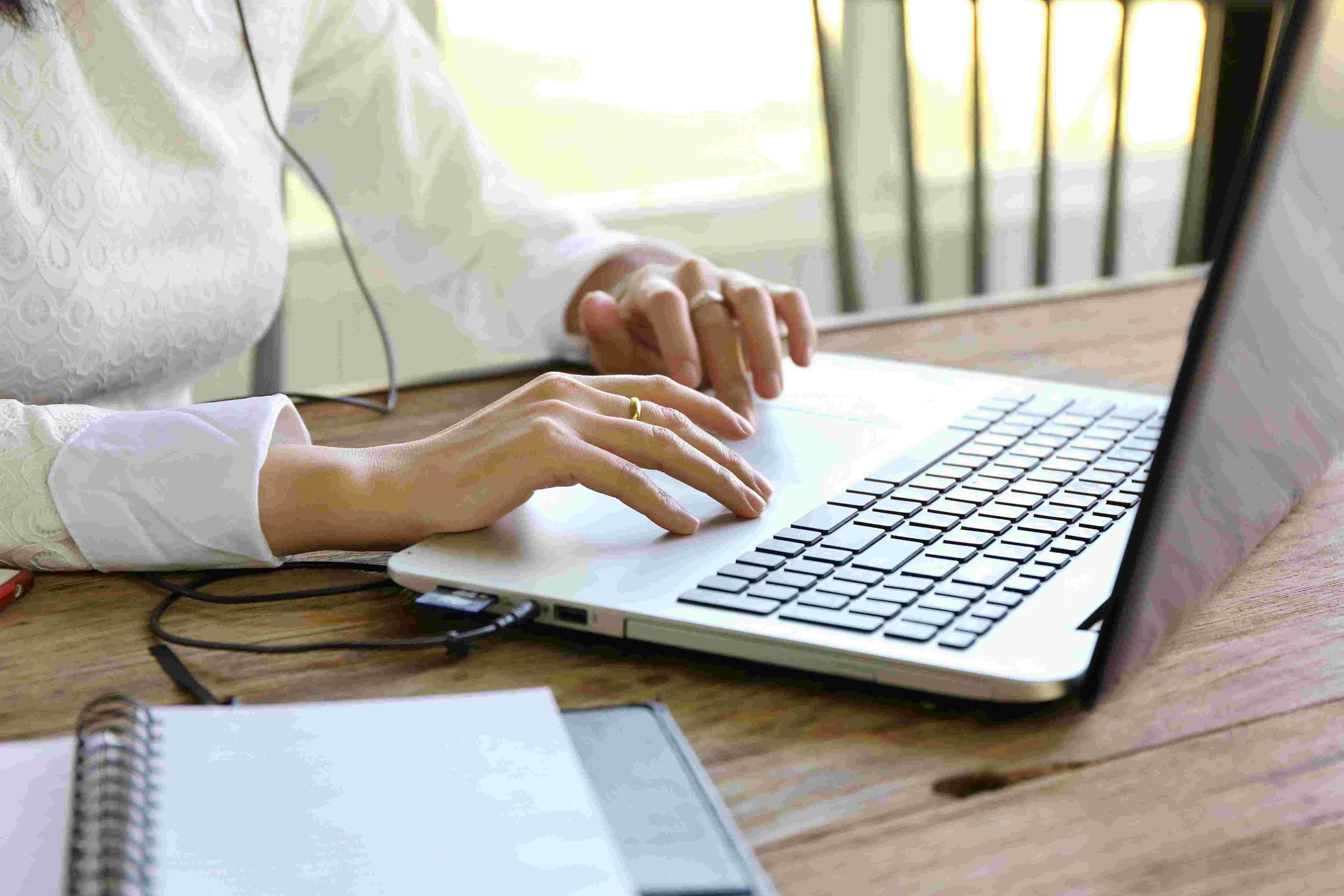 大手テクノロジーコンサルティング企業の正社員 開発エンジニア インフラエンジニア コンサルティング・調査 人材求人イメージ